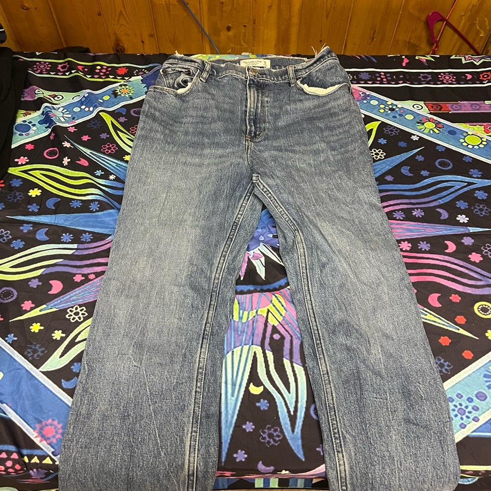 Abercrombie & Fitch 70’s Vintage Flair ultra high rise jeans 29